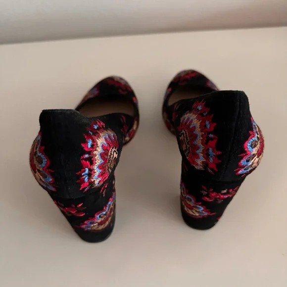 Loeffler Randall Sydnee Suede Embroidered Pumps - Picture 4 of 8